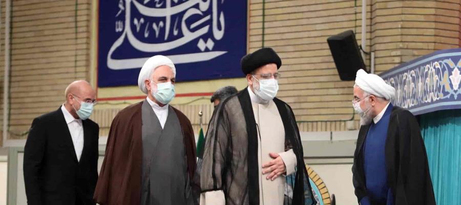 Ebrahim Raisi es investido como nuevo presidente de Irán