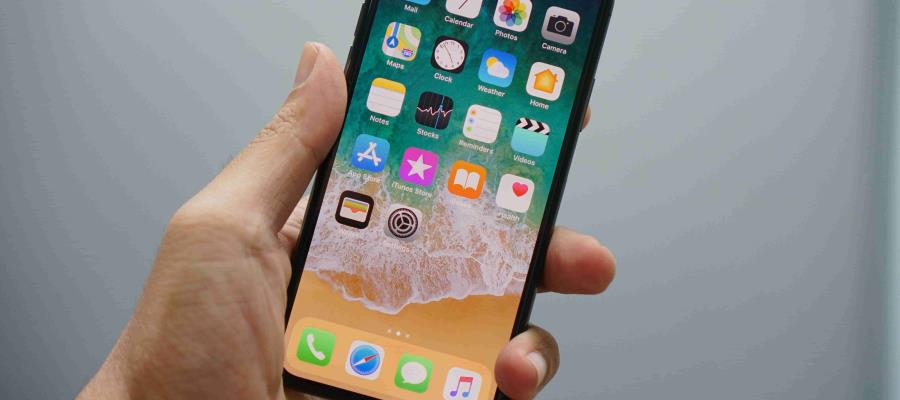 Revisará Apple iPhones para buscar fotos de abuso infantil Revisará Apple iPhones para buscar fotos de abuso infantil