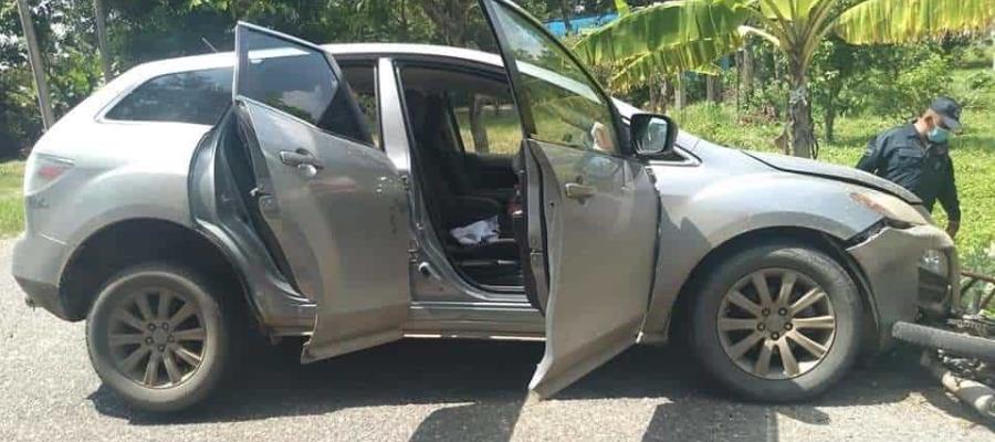 Detienen en Huimanguillo a pareja que había robado un auto en Cárdenas Detienen en Huimanguillo a pareja que había robado un auto en Cárdenas