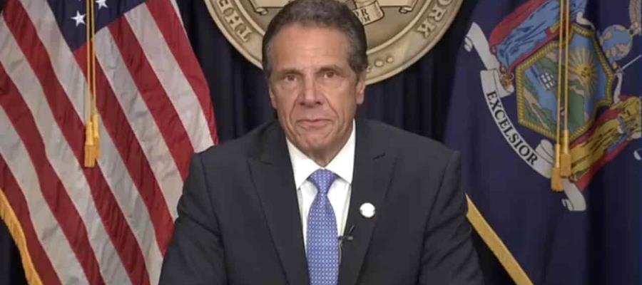 Renuncia gobernador de NY tras acusaciones de acoso sexual