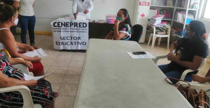 Capacita CENEPRED a padres de familia para la prevención de delitos en Jalpa, Nacajuca y Paraíso