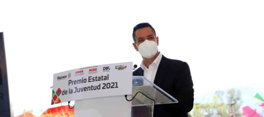 Ventila gobernador de Oaxaca que Federación ha recortado mil 500 mdp al presupuesto del estado en 2021 Ventila gobernador de Oaxaca que Federación ha recortado mil 500 mdp al presupuesto del estado en 2021