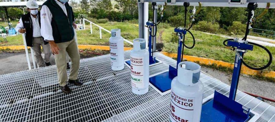 Terminales de distribución en Hidalgo tendrán capacidad de llenado de 9 mil 600 cilindros por día para Gas Bienestar: Pemex Terminales de distribución en Hidalgo tendrán capacidad de llenado de 9 mil 600 cilindros por día para Gas Bienestar: Pemex