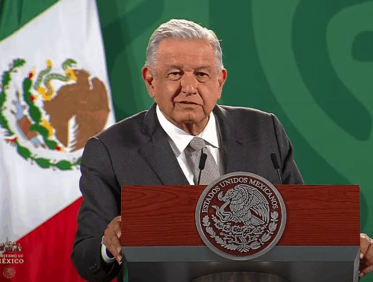 Acusa AMLO a Osorio Chong y a Vázquez Mota de frenar revocación de mandato