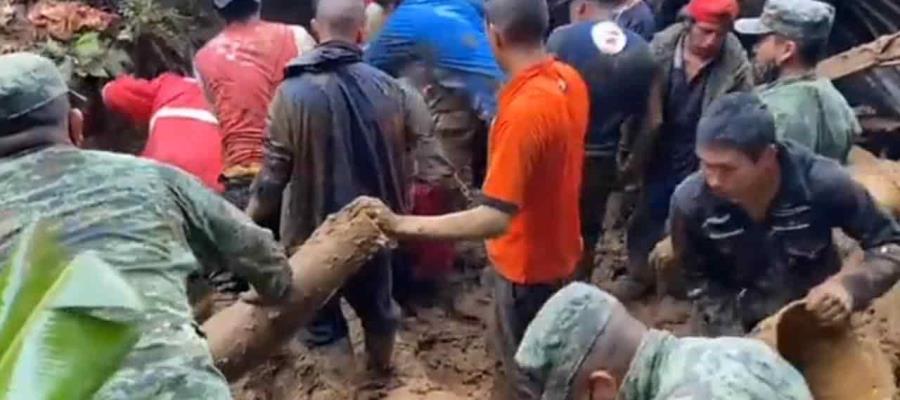 Sepultan a familia que perdió la vida tras paso de Grace… en Xalapa