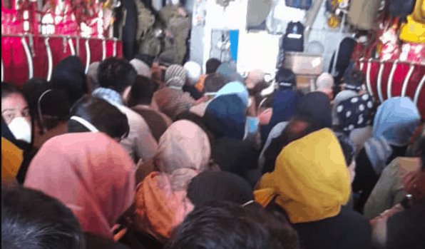 Australia evacúa a 75 futbolistas y activistas de Afganistán Australia evacúa a 75 futbolistas y activistas de Afganistán