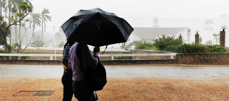 Pronostican lluvias de hasta 50 milímetros en Tabasco por paso de onda tropical 23