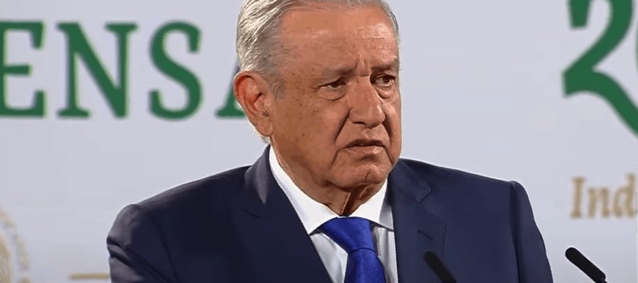 AMLO mantendrá en 2022 su sueldo mensual de 112 mil 122 pesos AMLO mantendrá en 2022 su sueldo mensual de 112 mil 122 pesos