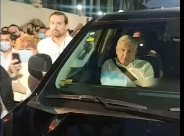 Reta Fox a Obrador a caminar sin guaruras tras bloqueo de la CNTE en Chiapas