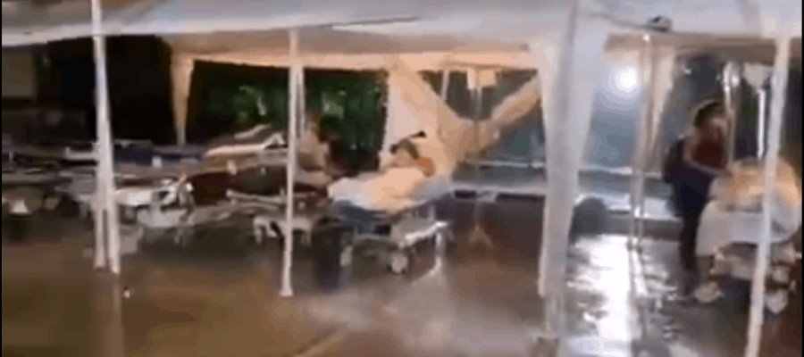 En carpas y bajo la lluvia atienden a pacientes en el ISSSTE en Acapulco tras sismo