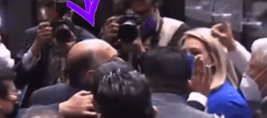 Legislador de Morena provoca a panistas durante sesión de la Cámara de Diputados