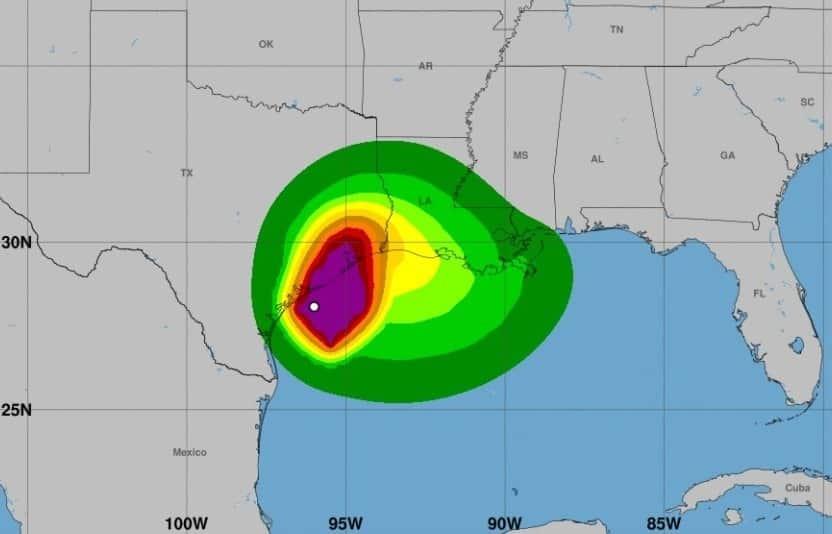 Nicholas toca tierra en Texas; se degrada a tormenta tropical