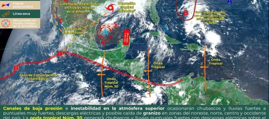 Festejos del 15 de septiembre en medio de lluvias y bajas temperaturas en el país