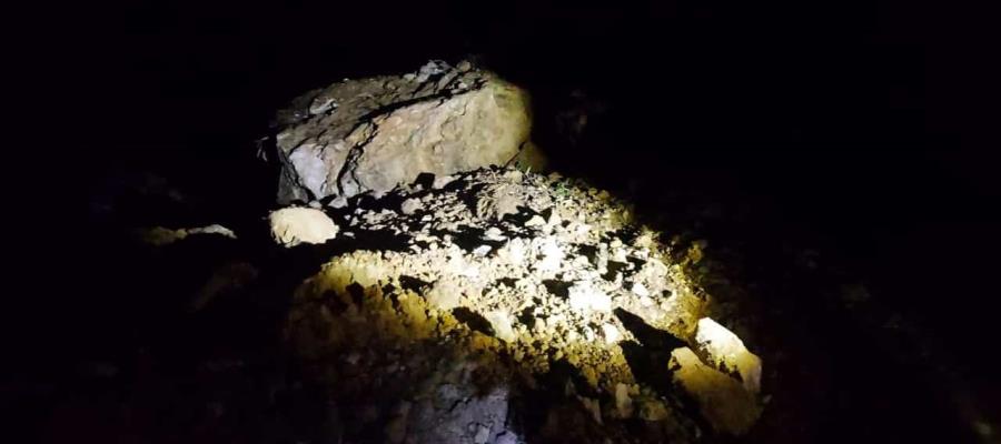 Un muerto y un herido deja un doble derrumbe en carretera de Colima Un muerto y un herido deja un doble derrumbe en carretera de Colima