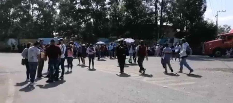 Normalistas y profesores de Michoacán, toman las calles para exigir pago de salarios y nuevas plazas