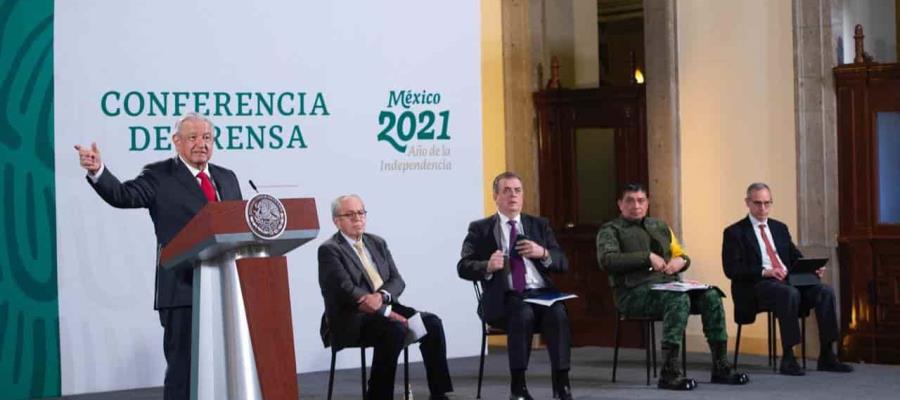 Exhibe Obrador lista de empresas a las que Calderón y Peña Nieto condonaron más de mil mdp de impuestos