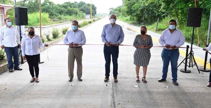 Realiza CMM gira de trabajo por Cárdenas y Comalcalco