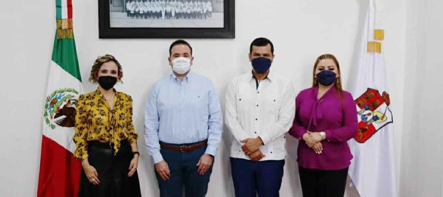 Se reúne Guillermo del Rivero con el pleno del TET