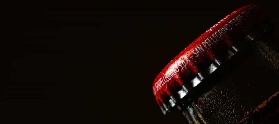 Muere joven en China tras tomar litro y medio de refresco en 10 minutos