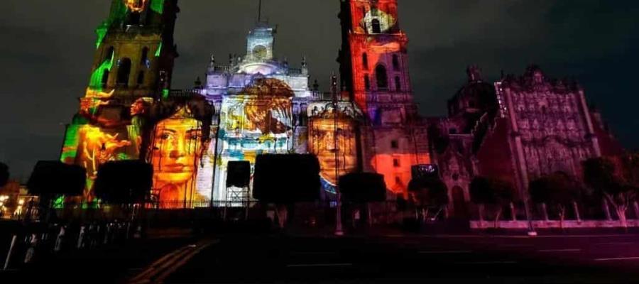 Conmemora AMLO los 200 años de la Consumación de la Independencia
