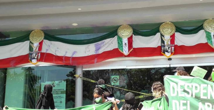 Exigen colectivos feministas despenalización del aborto en Tabasco