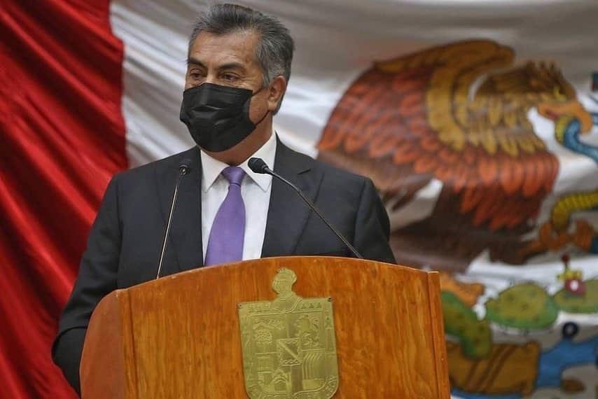 ‘Entregamos un gobierno mejor que el que recibimos’, dice El Bronco al despedirse