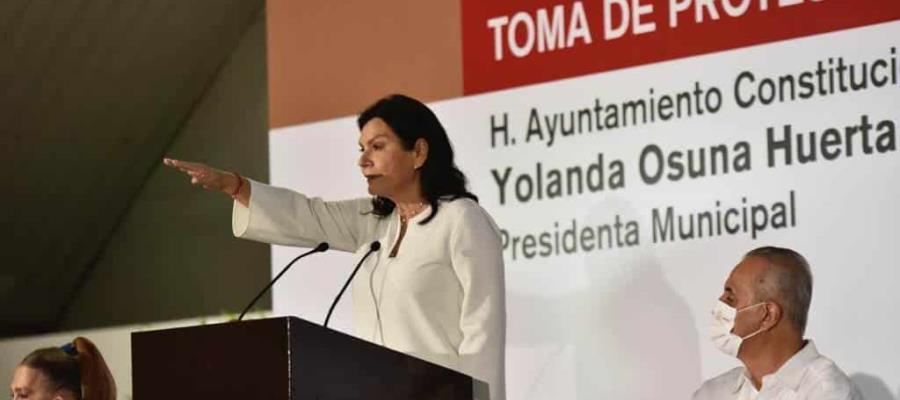 Convoca Yolanda Osuna a habitantes y trabajadores a participar en la construcción de Centro, tras asumir alcaldía