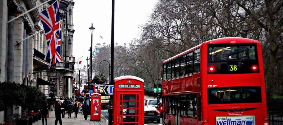 Reino Unido saca a México de la “lista roja” por COVID-19 Reino Unido saca a México de la “lista roja” por COVID-19