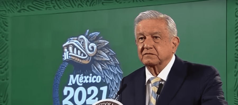 Urge López Obrador a la OMS a entregar certificado a vacunas anticovid pendientes