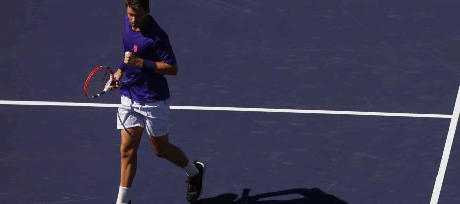 Norrie aplasta a Schwartzman y llega a Semis contra Dimitrov en el Indian Wells