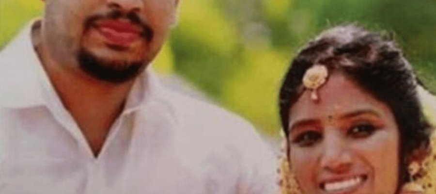 Hombre compró una cobra para asesinar a su esposa… en la India