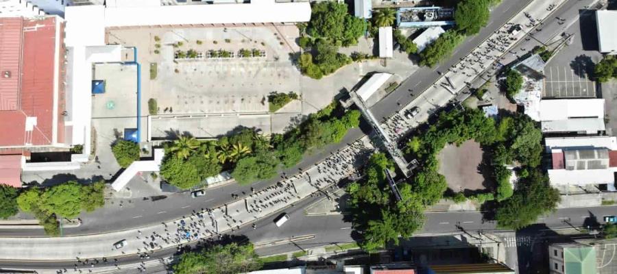 Miles de personas protestan en El Salvador contra las medidas adoptadas por Bukele