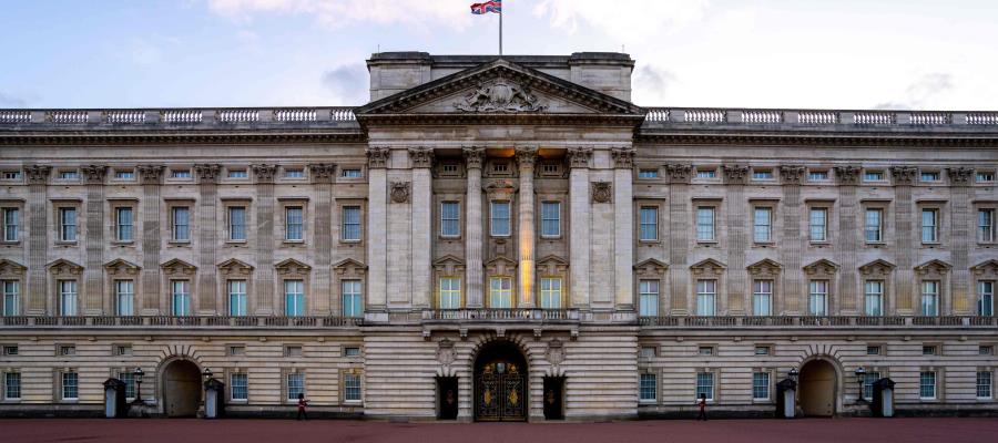 Ofertan vacantes para limpieza del Palacio de Buckingham