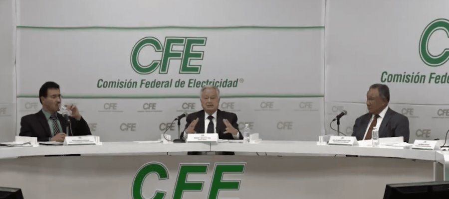 Acusa Bartlett al CCE de actuar como defensor de las grandes empresas que “no pagan” energía eléctrica