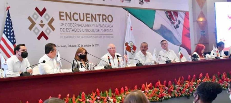 Se pronuncia Ken Salazar por una nueva relación entre Estados Unidos y México