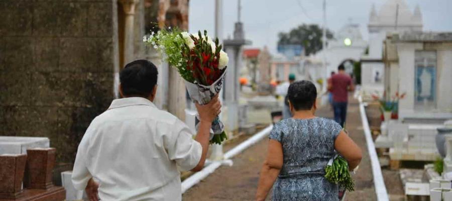 Permitirán aforo del 70% en panteones de Tabasco durante Día de Muertos