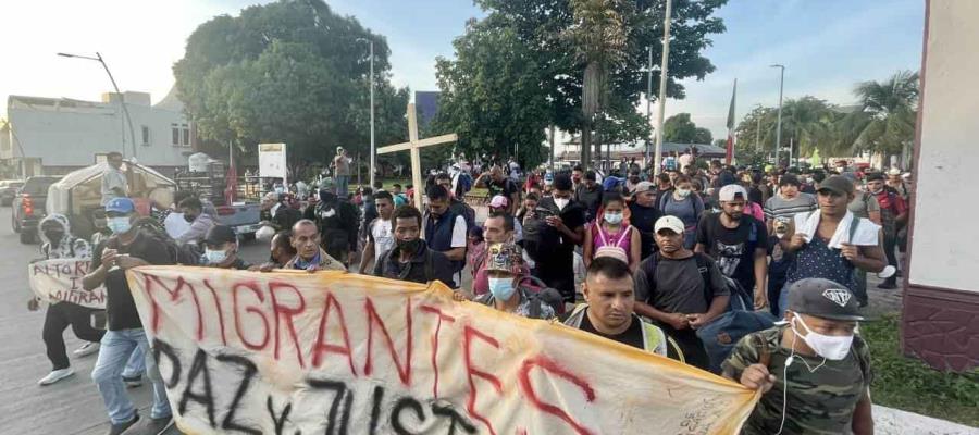 Parte caravana migrante de Tapachula, Chiapas, con rumbo a la CDMX