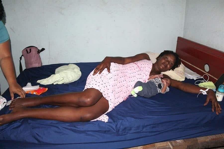 Nace en Tonalá primer bebé de la caravana migrante