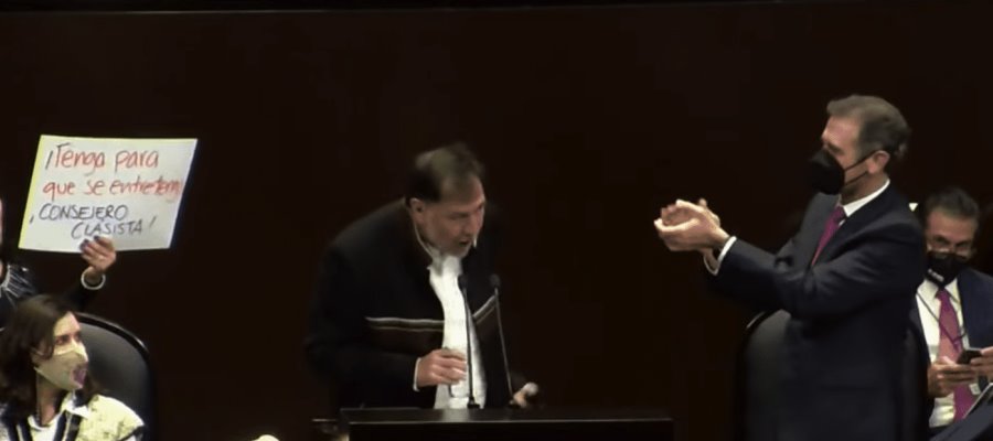 Noroña pide juicio político contra Lorenzo Córdova