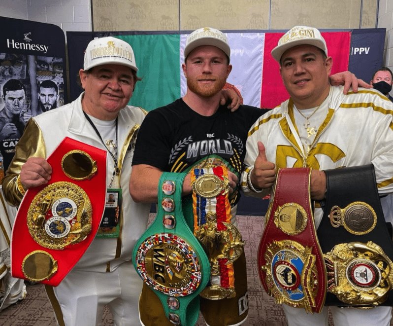 “Checo” agradece a “Canelo” por “poner en alto a México”