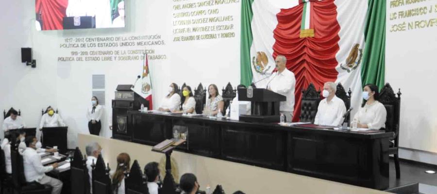 Carlos Manuel Merino rinde ante el Congreso de Tabasco Tercer Informe de Gobierno