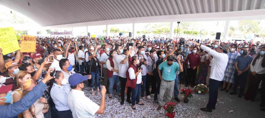 Da banderazo dirigencia nacional de Morena a Comités de Defensa de la 4T en Tabasco