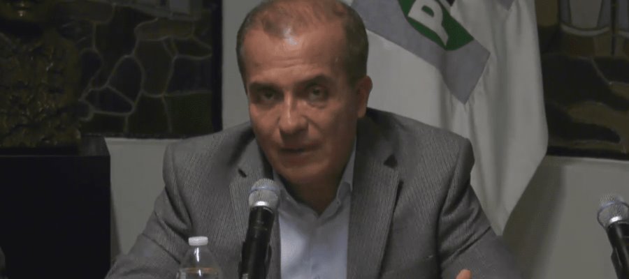 Expresidente del IFE acusa a diputados de Morena de delito electoral Expresidente del IFE acusa a diputados de Morena de delito electoral