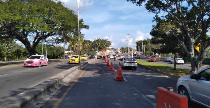 Atienden hundimiento en carril de Ruiz Cortines… a casi cuatro meses de haberse formado