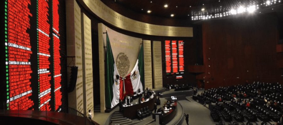 Avalan diputados prohibir venta de “comida chatarra” en escuelas de Educación Básica