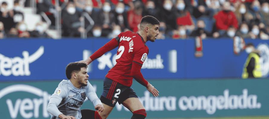 Barcelona agrava su crisis y empata con Osasuna 2-2 Barcelona agrava su crisis y empata con Osasuna 2-2