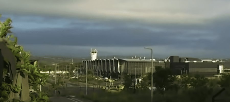 Explosiones en aeropuerto de Colombia dejan tres personas muertas