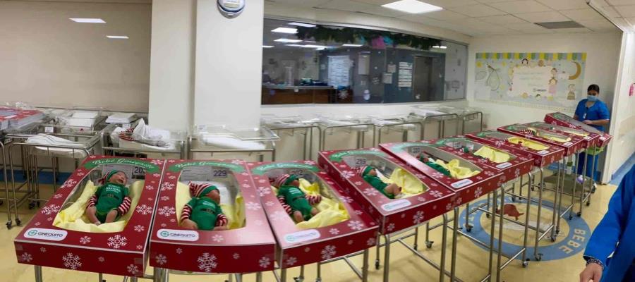 Hospital de Monterrey se viraliza por entregar a recién nacidos en cajas de regalo