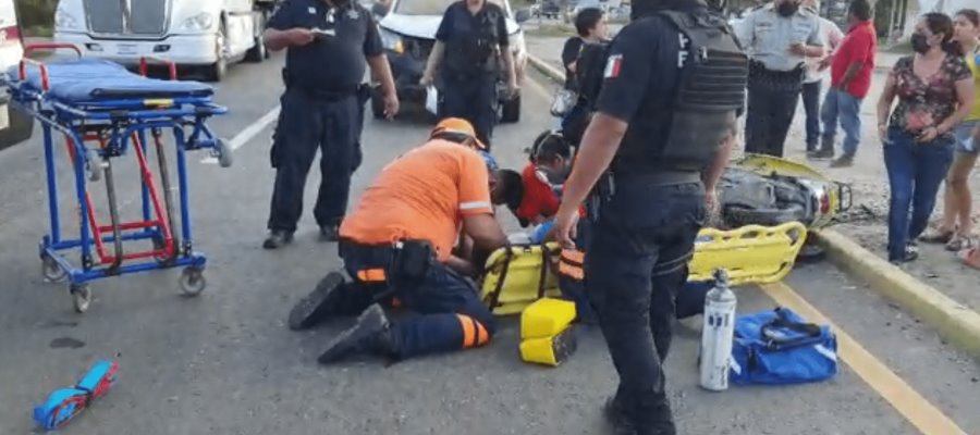 Embisten a motociclista en la carretera Villahermosa-Frontera