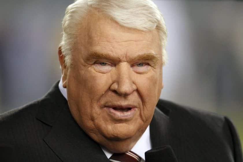 Fallece el ex entrenador y narrador de la NFL, John Madden